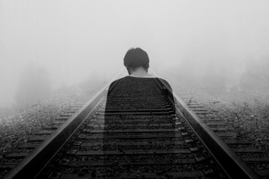 Existem diversos tipos de depressão. Algumas são causadas por determinados eventos que acontecem ao longo da vida, bem como alterações químicas no cérebro podem ser a causa